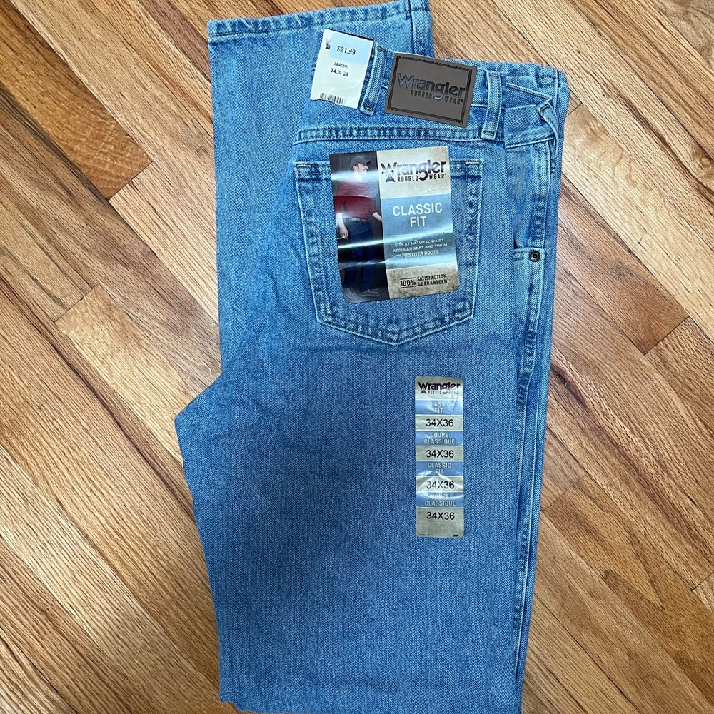 Wrangler Men’s Classic Fit Jeans ~ 34x36